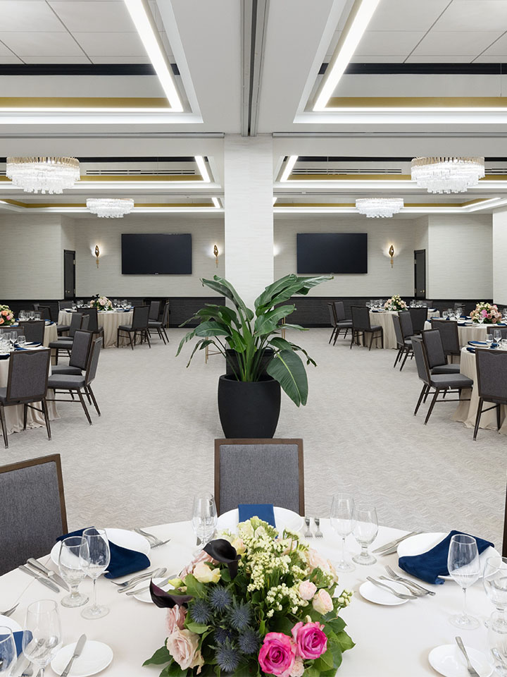 banquet room